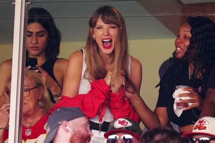 An Inside Look Into The Pop Star's Closest Circle