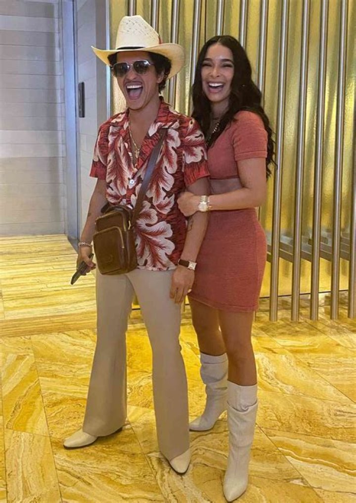 Does Bruno Mars Have Kids? All About His Family Life