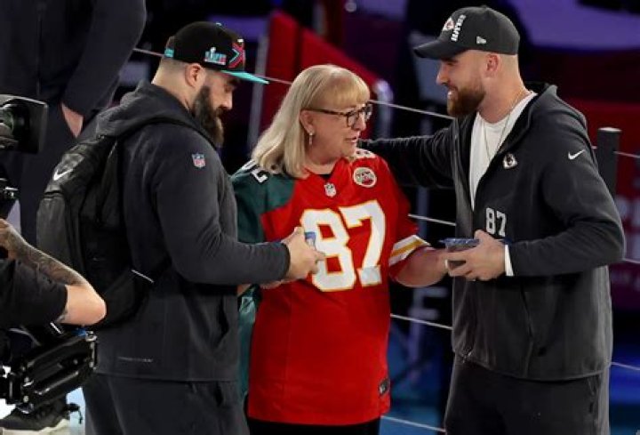 Incredible Height Of NFL Star Ed Kelce: Unveiled!