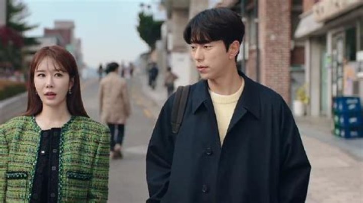 The Truth About Yoo In Na And Lee Dong Wook's Real-Life Relationship