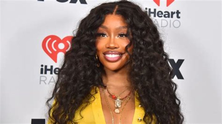 Uncovering SZA's Height: The Facts Unveiled