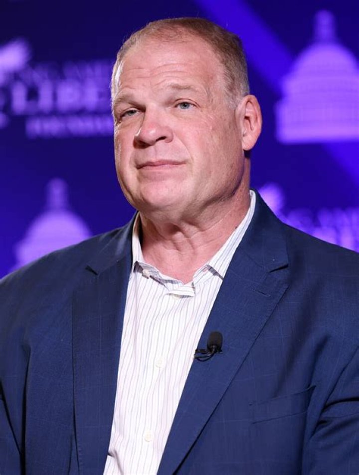 WWE Kane (Glenn Jacobs): Family Details